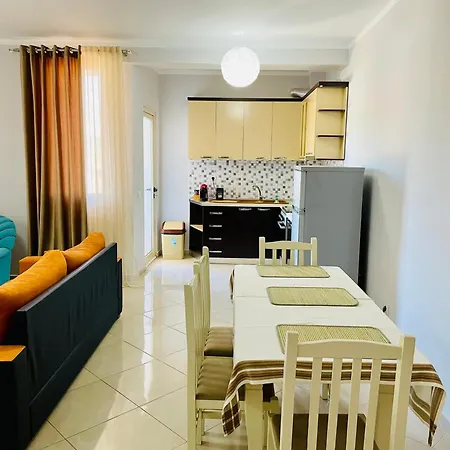 Easytrip Family - Center
