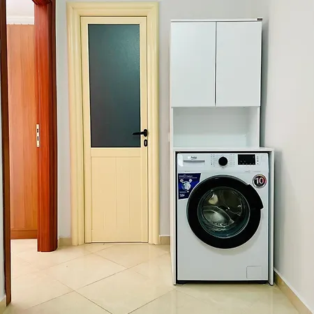 Easytrip Family - Center ديفيجاكه